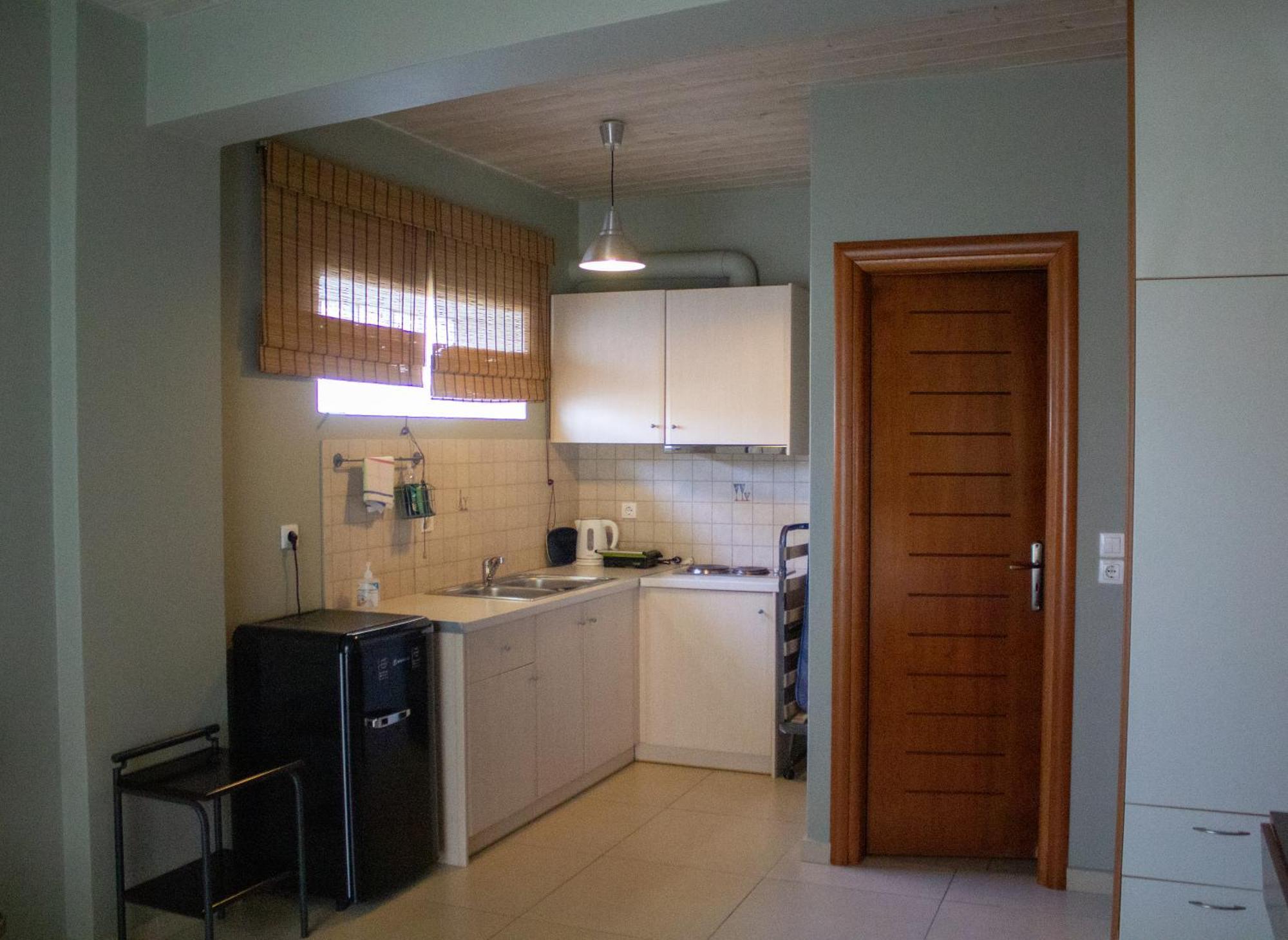 Kritamos Apartments カルダミリ エクステリア 写真